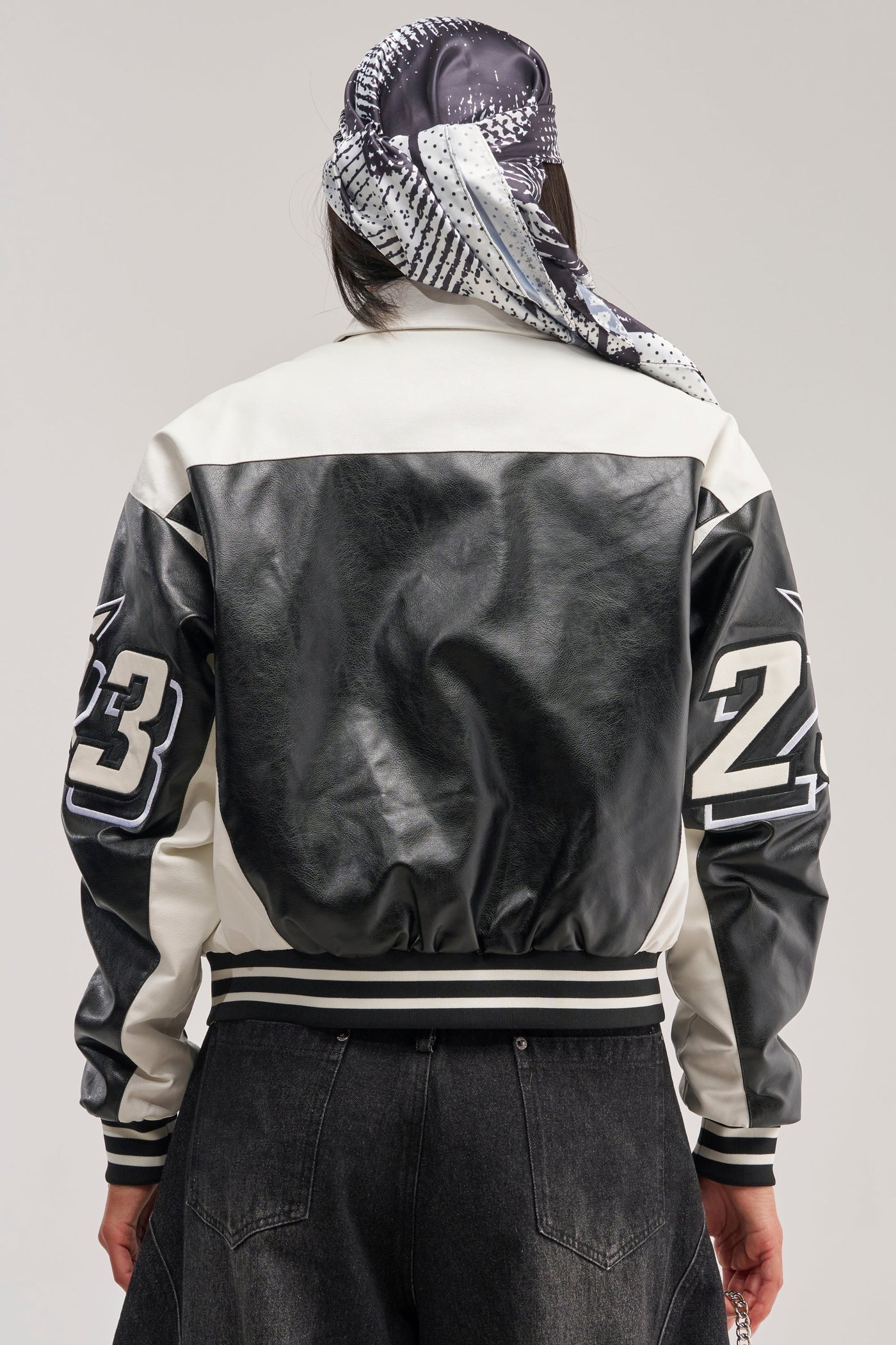 ON THE RUN MOTO BOMBER