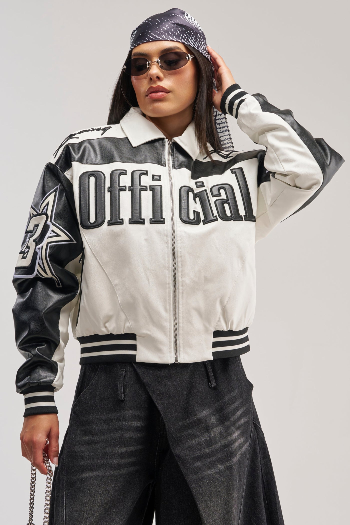 ON THE RUN MOTO BOMBER