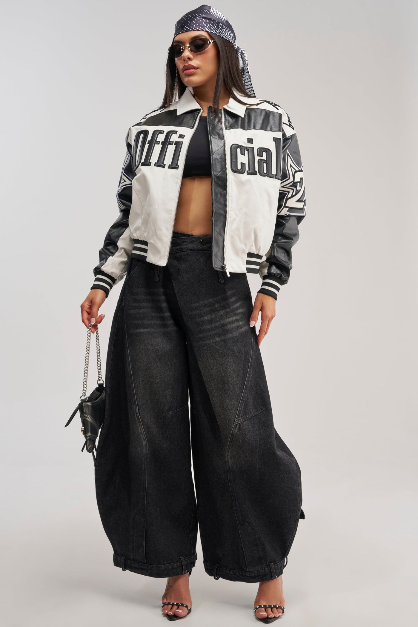ON THE RUN MOTO BOMBER